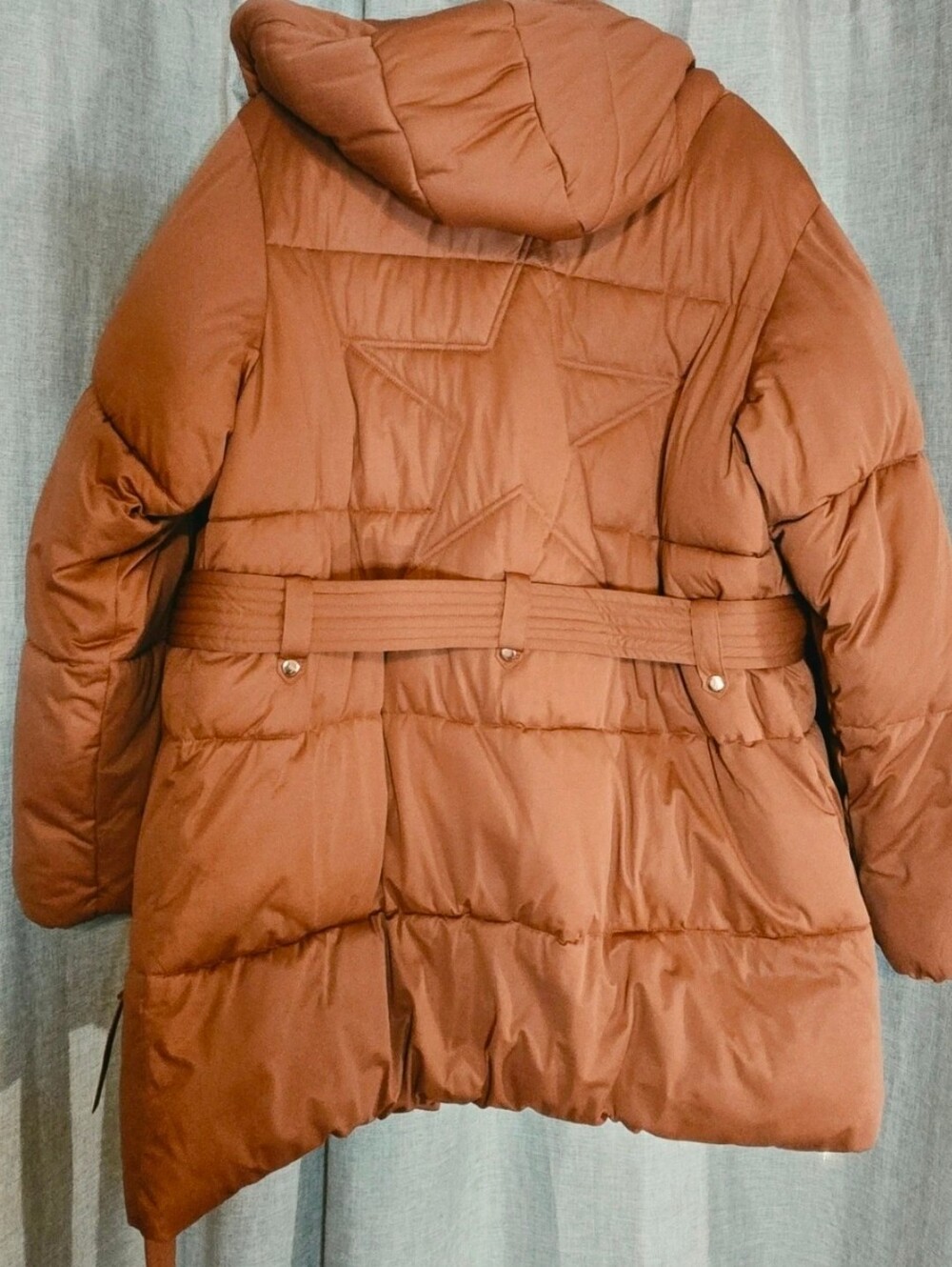 Avec Les Filles Rust-Brown Hooded Belted Puffer Jacket - Picture 2 of 8